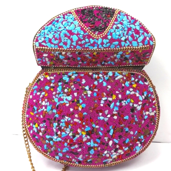 VINTAGE Handmade INDIAN Stones & Beads Mosaic Over Metal Top Flap Crossbody EUC - Picture 2 of 15
